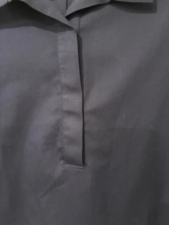 Chicos No Iron Stretch Popover Tunic Top - Picture 5 of 8